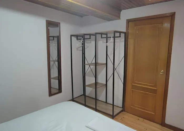 Casa Do Outeiro De Aguil Tatil Evi *