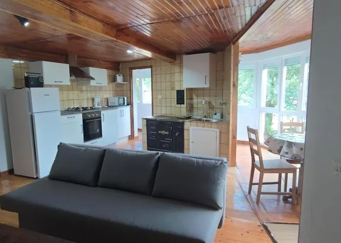 Дом отдыха Casa Do Outeiro De Aguil